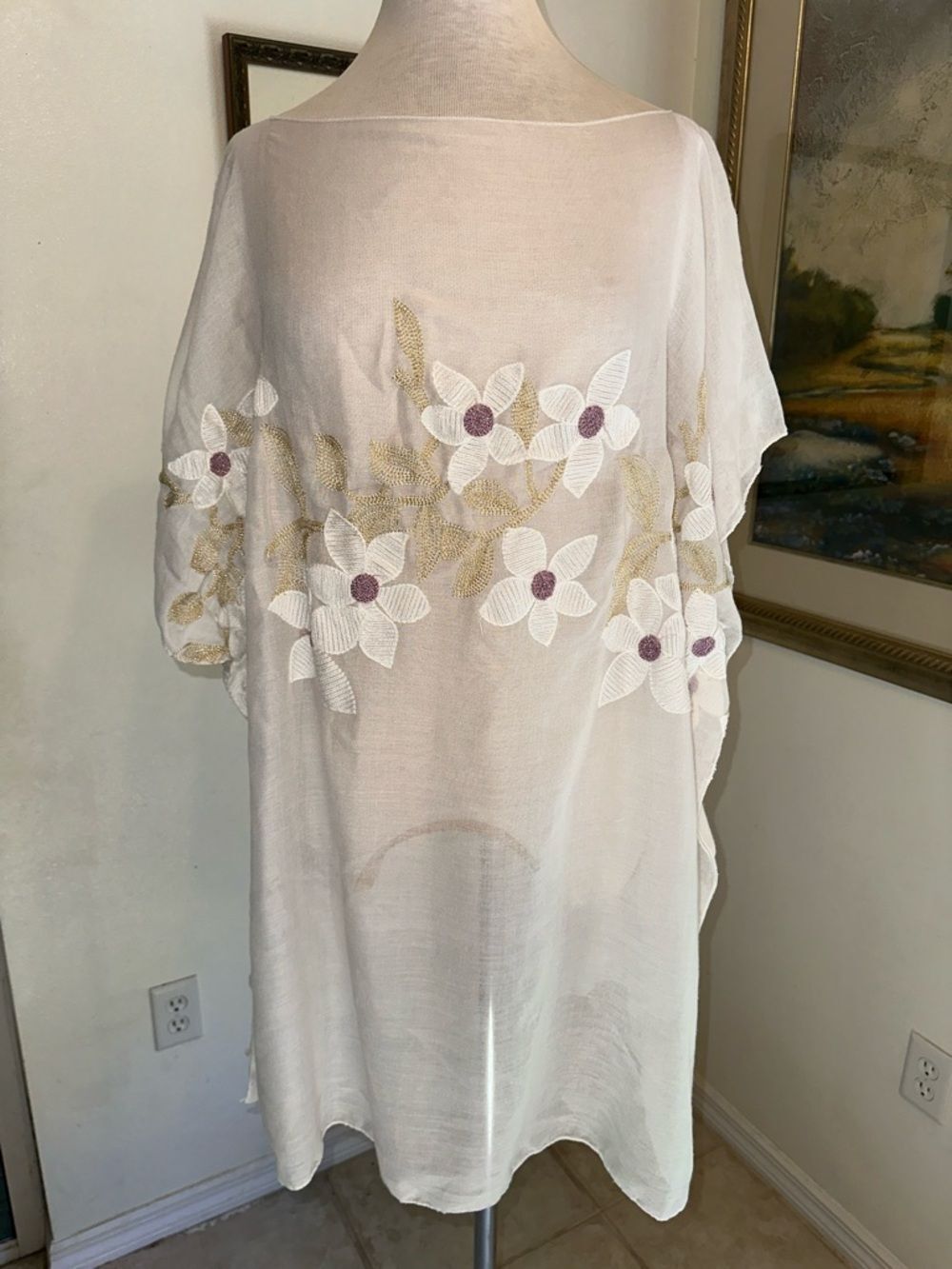 LVS COLLECTIONS Sheer Floral Embroidered Kimono Cover-Up Cream/White O/S - Picture 4 of 11